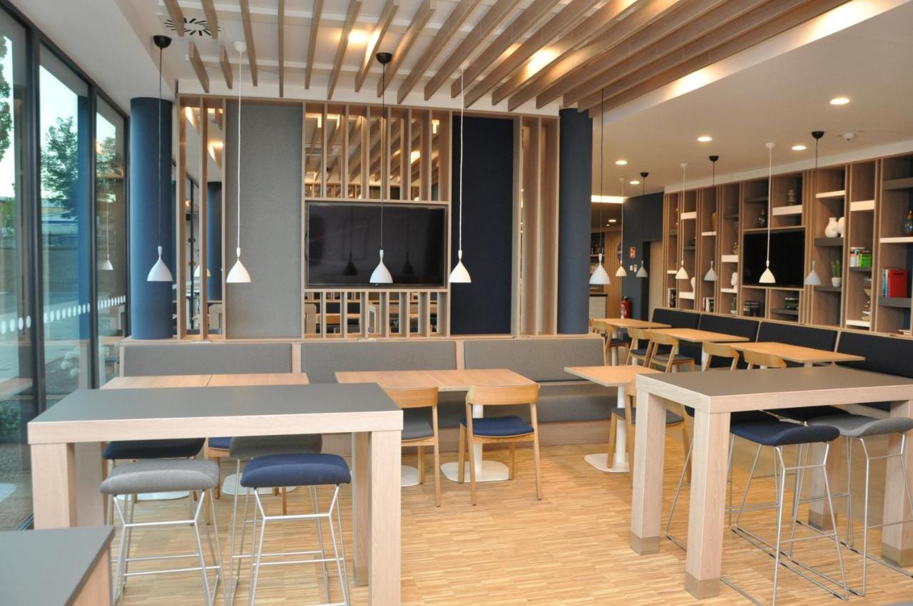 Holiday Inn Express - Sindelfingen By Ihg Ngoại thất bức ảnh