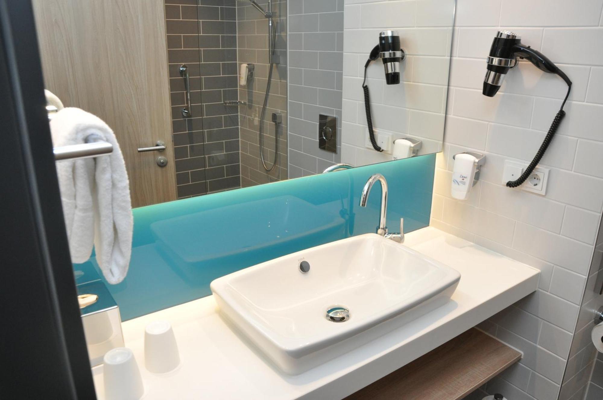 Holiday Inn Express - Sindelfingen By Ihg Ngoại thất bức ảnh