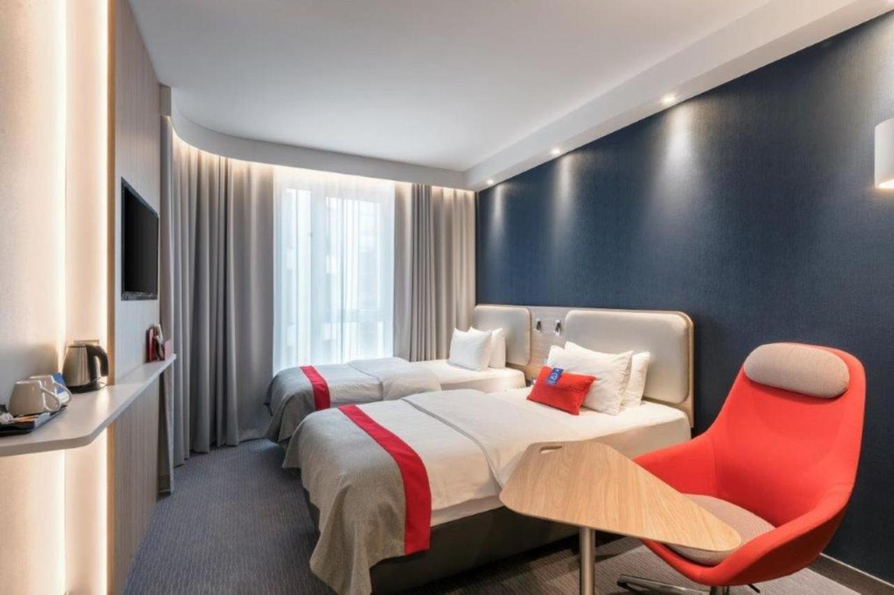 Holiday Inn Express - Sindelfingen By Ihg Ngoại thất bức ảnh