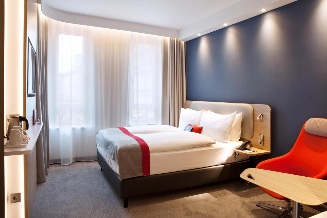 Holiday Inn Express - Sindelfingen By Ihg Ngoại thất bức ảnh